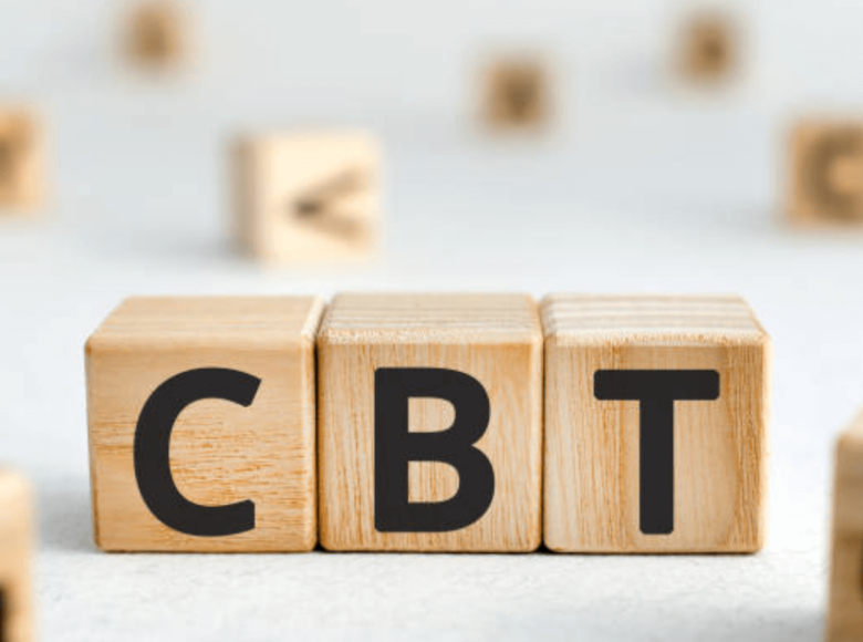 CBT = Cock and Ball Torture: Symbolbild: Holzwürfel mit den Buchstaben CBT Englisch: Symbolic image: Wooden cube with the letters CBT